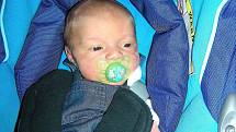 Kryštof Kryšpín Štucbart se narodil v pátek 2. srpna mamince Kateřině Šimánkové z Berouna a jméno synovi vybral tatínek Marek Štucbart. Kryštof Kryšpín vážil po příchodu na svět 3,73 kg a měřil 52 cm. 
