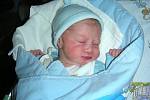 Prvorozený syn Maxim Litoš se narodil 11. listopadu 2015 manželům Zuzaně a Pepovi Litošovým. Maximovi sestřičky na porodním sále navážily 3,56 kg a naměřily 49 cm. Novopečená rodinka žije v Praze 9. 