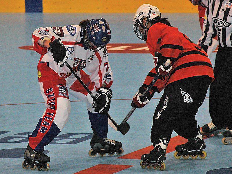 České reprezentantky v prvním utkání mistrovství světa v Berouně deklasovaly Čínu 13:0