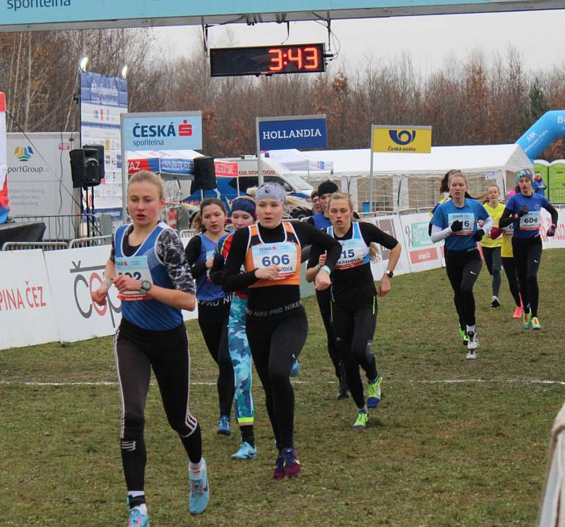 Mezi dorostenkami doběhla Tereza Placatková (608) na třetím místě.