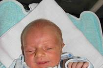 Prvorozený synek Stanislav se narodil v pondělí 14. září rodičům Stanislavě Růžičkové a Radkovi Hadrabovi. Po porodu vážil Stanislav 3,29 kg a měřil rovných 50 cm. Chlapečka si šťastní rodiče odvezou domů do Lochovic.