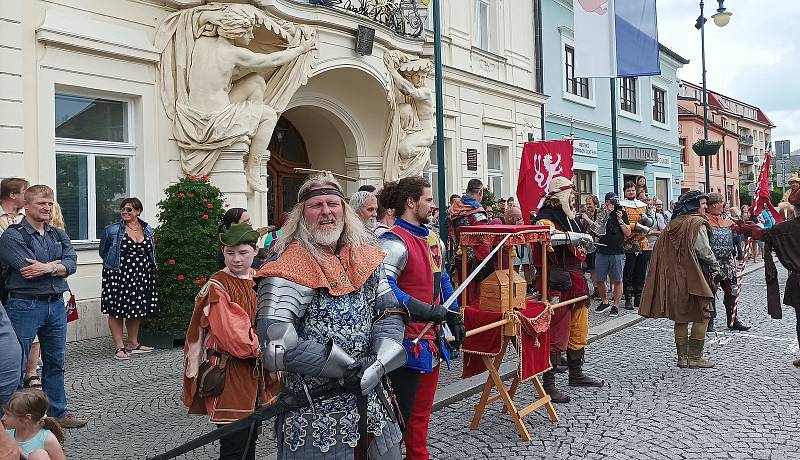 Průvod vévody Štěpána II. Bavorského dorazil do Berouna.