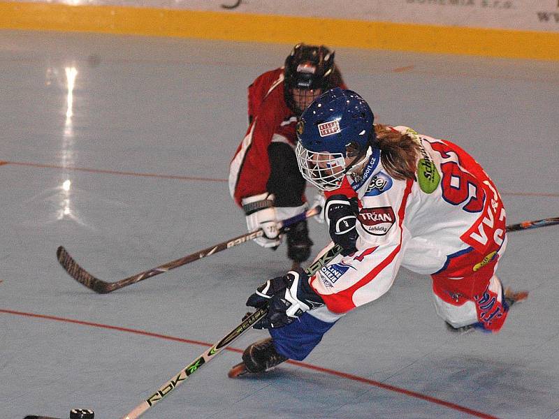 České hokejistky porazily ve finále mistrovství světa celek Kanady 3:1