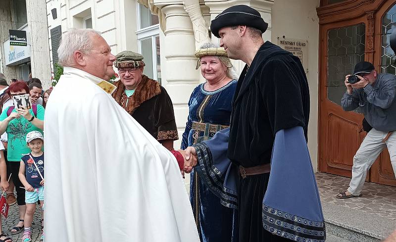 Průvod vévody Štěpána II. Bavorského dorazil do Berouna.