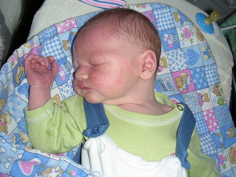 Manželům Ladě a Filipovi Málkovým se 12. srpna 2019 narodil syn Oskar. Chlapečkovi sestřičky na porodním sále navážily 3,64 kg a naměřily 50 cm.