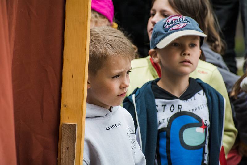 První ročník školní besídky Jarní Wagnerka na Základní škole Wagnerova Beroun