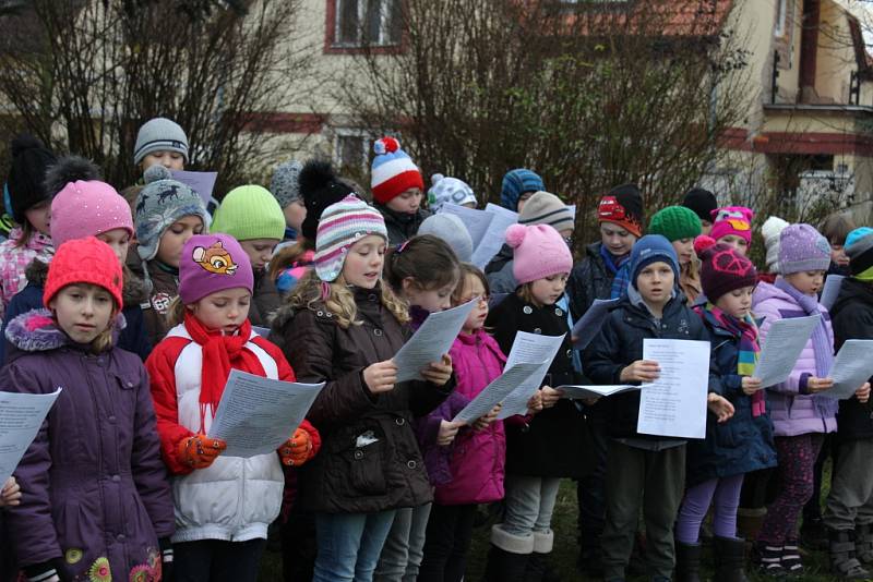 Česko zpívalo koledy na Berounsku