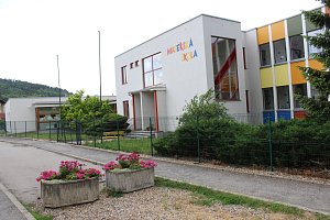 Mateřská škola ve Zdicích má nyní šest tříd s celkovou kapacitou 168 dětí.