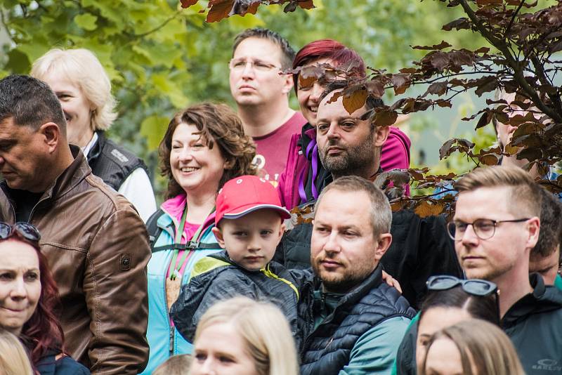 První ročník školní besídky Jarní Wagnerka na Základní škole Wagnerova Beroun