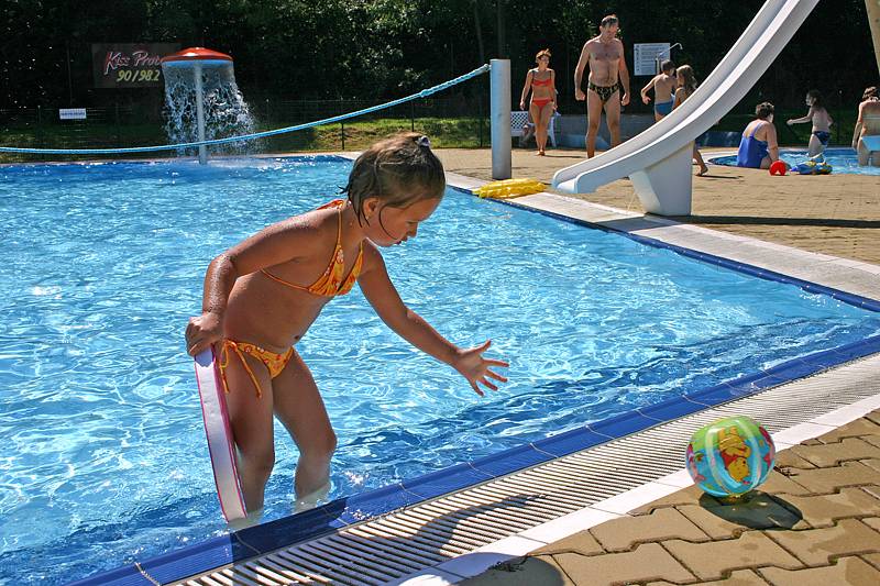 Hořovický aquapark nabízí mnoho atrakcí