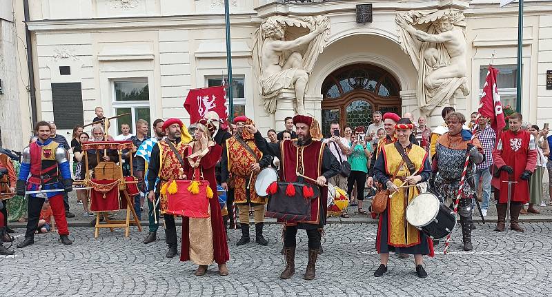 Průvod vévody Štěpána II. Bavorského dorazil do Berouna.