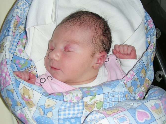 Holčička Lily spatřila prvně světlo světa v pondělí 3. června 2019 v hořovické porodnici.