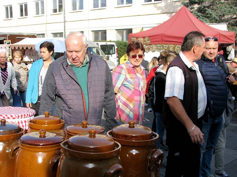 Cibulový jarmark přilákal do Hořovic tisíce lidí