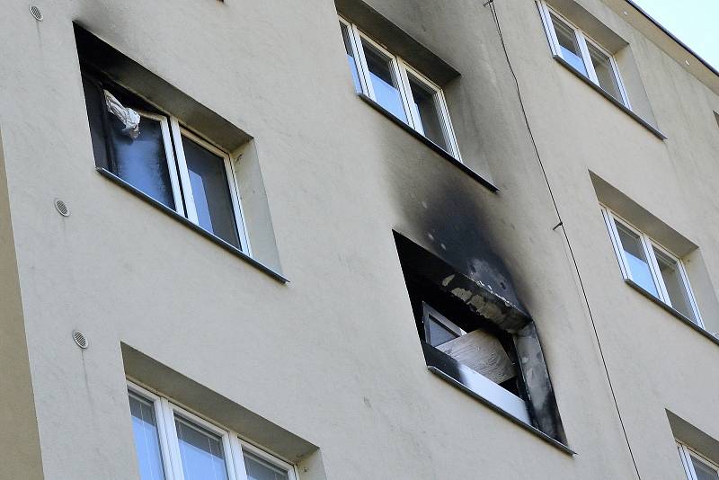 Vyhořelý byt ve Švermově ulici