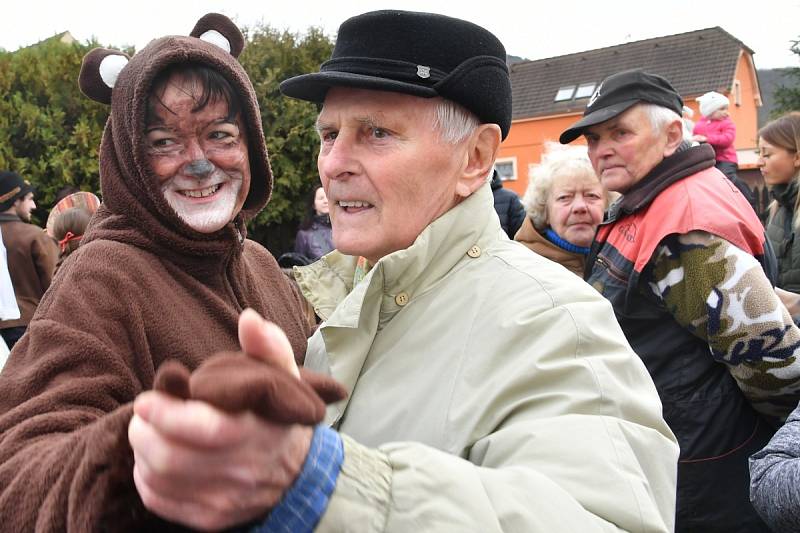 Z masopustního průvodu v králodvorských Popovicích.