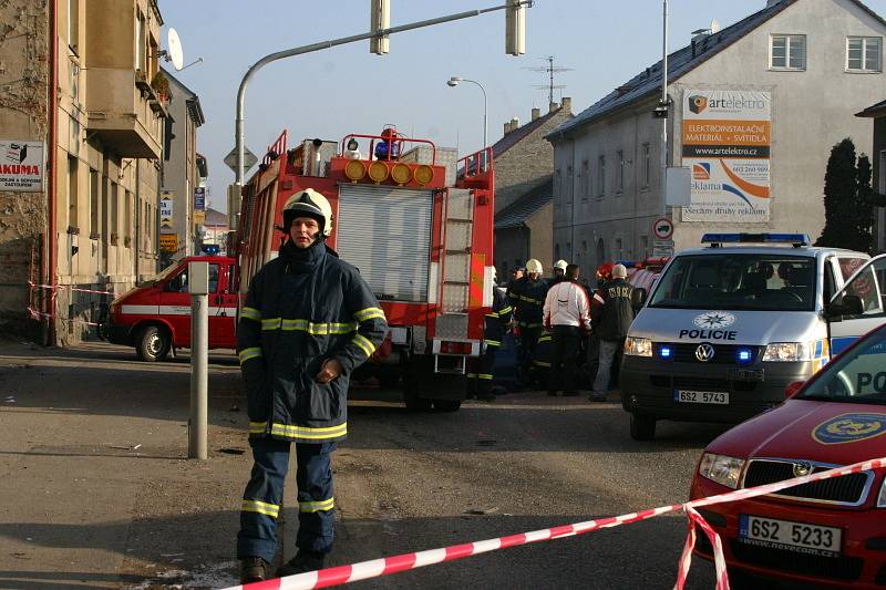 Dopravní nehoda v centru Berouna si vyžádala jeden lidský život.