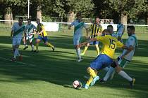 Z fotbalové I.B třídy, sk. E: AFK Loděnice - TJ Sokol Daleké Dušníky 5:1 (4:0).