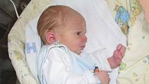 Prvorozený synek Ondřej Kropáč se narodil rodičům Andree a Alešovi z Králova Dvora. Ondřej se prvně koukl na svět v pondělí 8. 6. a v ten den mu sestřičky v porodnici navážily 2,90 kg a naměřily 48 cm.