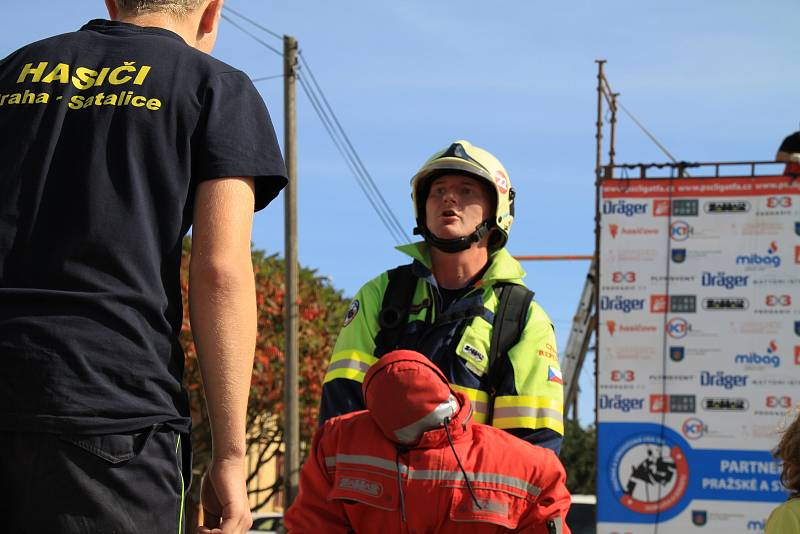 Z hasičské soutěže 'Toughest Firefighter Alive - Nejtvrdší hasič přežije' v Broumech.