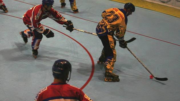 Ve španělském Bilbau se stali čeští inline hokejisté, v jejichž kádru byli i hráči Berounských Medvědů, mistry světa. - Ilustrační foto.