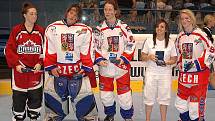 All star tým MS - zleva: Jackie Jarrellová (CAN), Petra Šmardová (CZE), Alena Polenská (CZE), Marina Driciová (FRA), Kateřina Mrázová (CZE). 