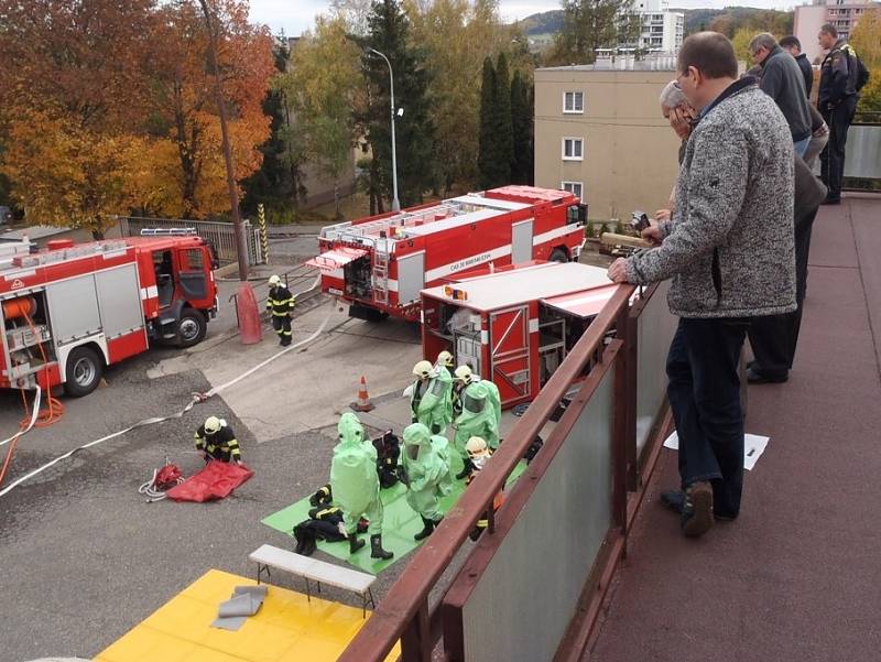 Zahraniční delegace na návštěvě Hasičského záchranného sboru Středních Čech