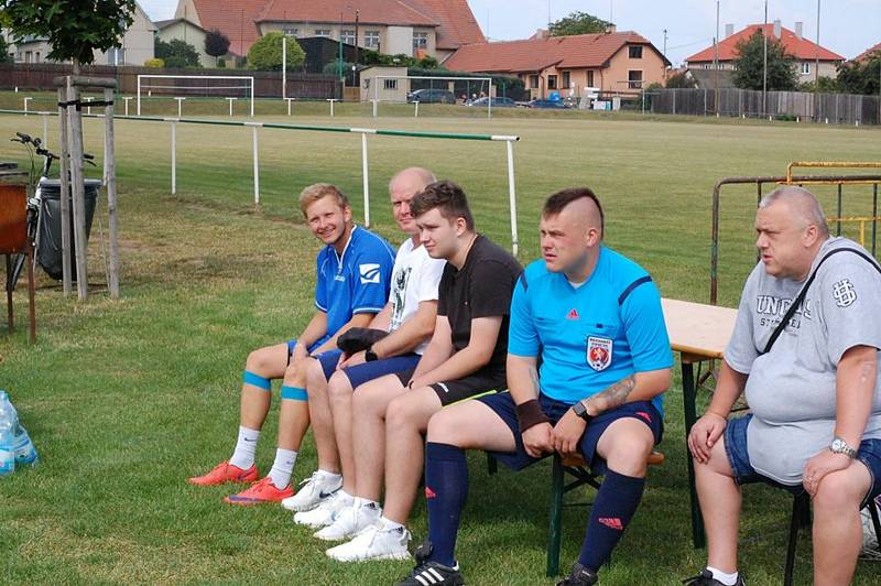 Třetí ročník Fernet stock Cupu v Chyňavě vyhrál tým Young boys Beroun.