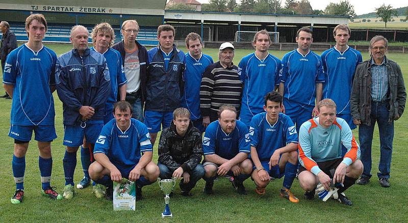 Fotbalisté Stašova porazili ve finále okresního poháru Všeradice 3:1.