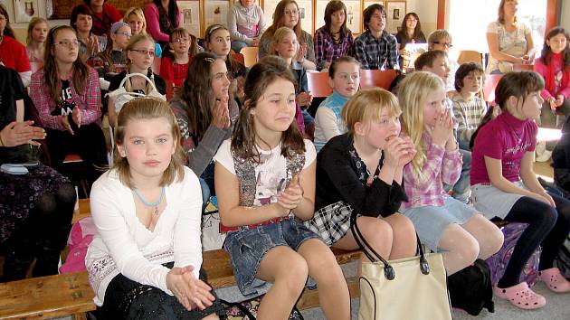 Vítězové z Lochovic postupují do Kolína