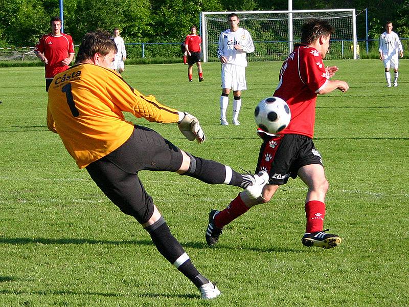 Divize: Bzová - Písek 3:1