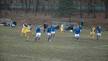 Jaro otevřeli starší dorostenci Hořovicka (v modrém) výhrou.