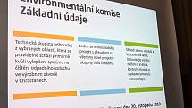 S doporučeními expertů z takzvané environmentální komise, jež by měla pomoci omezit okolí obtěžující zápach z výrobny granulí pro zvířata v Chrášťanech, seznámili novináře zástupci firmy Vafo Praha a Vysoké školy chemicko-technologické v Praze.