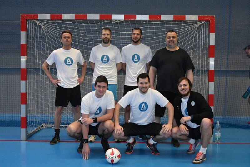 Futsalová novinářská trofej patří letos Novinkám.