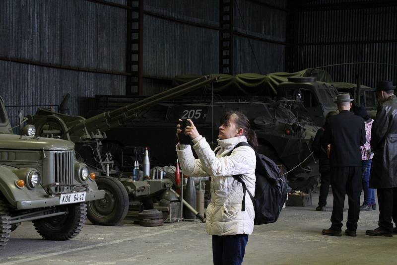 Army muzeum klub vojenské historie a techniky Zdice zahájilo sezonu.