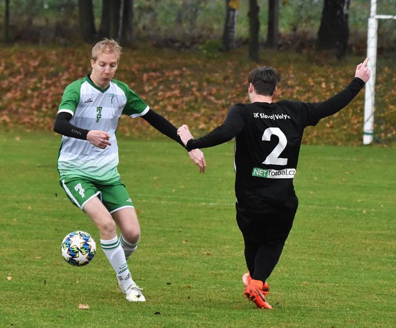 Fotbalová I.B třída: Střelské Hoštice - Volyně 3:0.