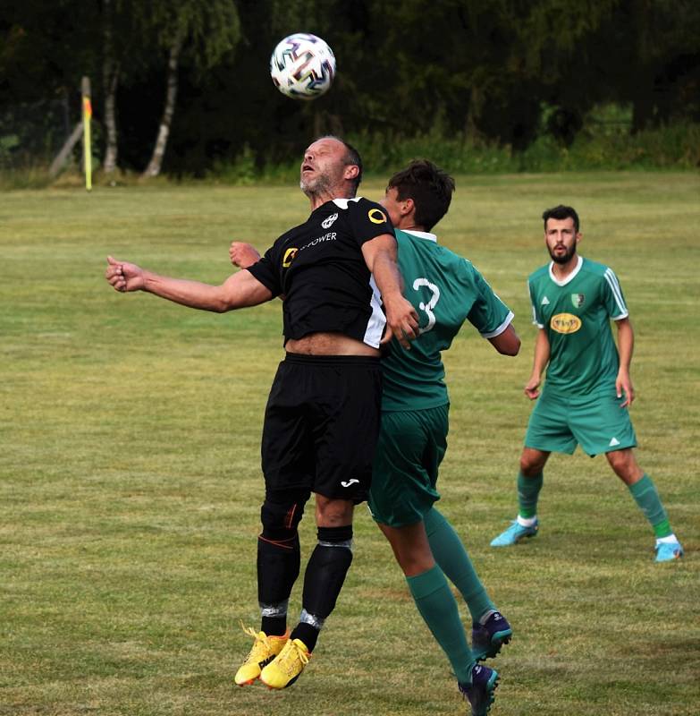 Předkolo Jč. poháru fotbalistů: Lom u Blatné - Mladá Vožice 2:3 (2:2). Foto: Jan Škrle