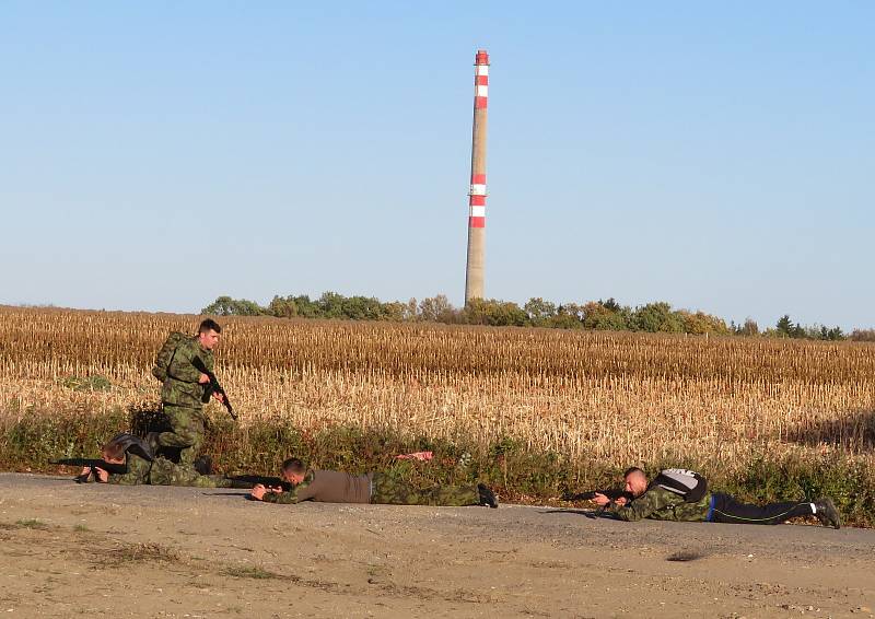 V prostorách 25. protiletadlového raketového pluku ve Strakonicích se v pátek 22. října uskutečnila již popáté náborová akce pro veřejnost, Vojákem na zkoušku.