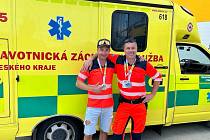 Druhý ročník Mistrovství České republiky řidičů záchranných služeb, posádka David Bláha (vlevo) a Vlastimil Štráchal.