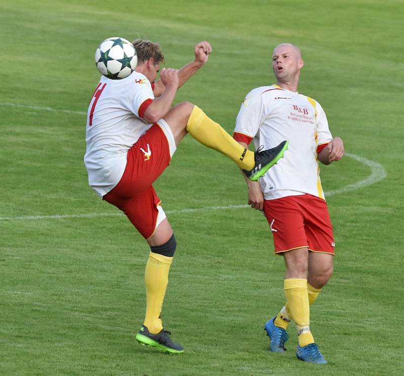 Fotbalisté Junioru Strakonice prohráli v Týně 1:2.