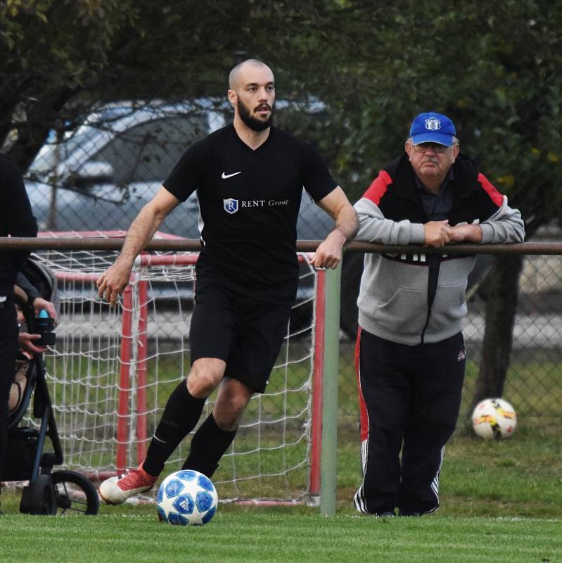 Fotbalový přebor kraje: Olešník - Blatná 4:1.