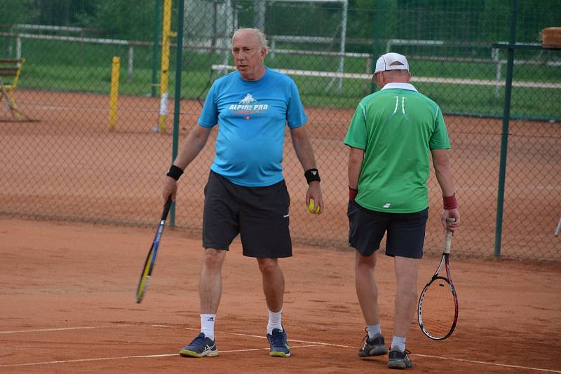 OBRAZEM: K pravidelným tréninkům využívá Tenisový klub Vodňany čtyři antuková hřiště na městském sportovním areálu Blanice.