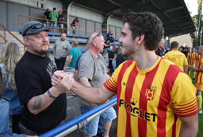 Fotbalový krajský přebor: Junior Strakonice - Třeboň 2:1.