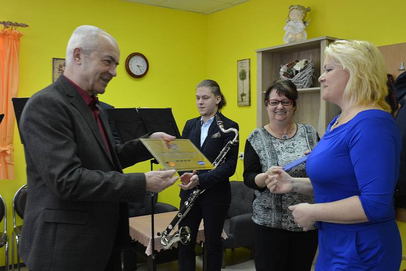 Slavnostního převzetí ceny se zúčastnili zástupci města Vodňany, sociální pracovníci a jejich klienti.