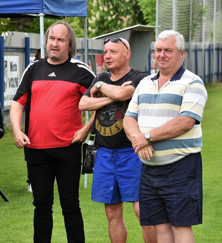 Sportovci ve Volyni dostali zbrusu nové kabiny pro fotbalisty a tenisty. Foto: Jan Škrle