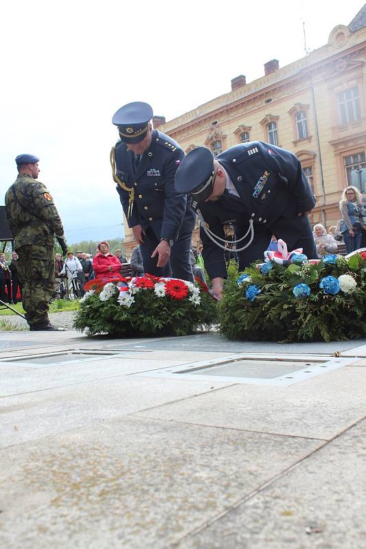 Pietní akt Na Dubovci 6. května 2019.