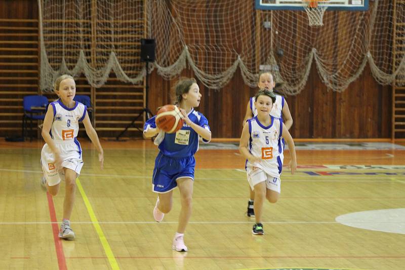 Superfinále zakončilo ročník Školské ligy v basketbale.