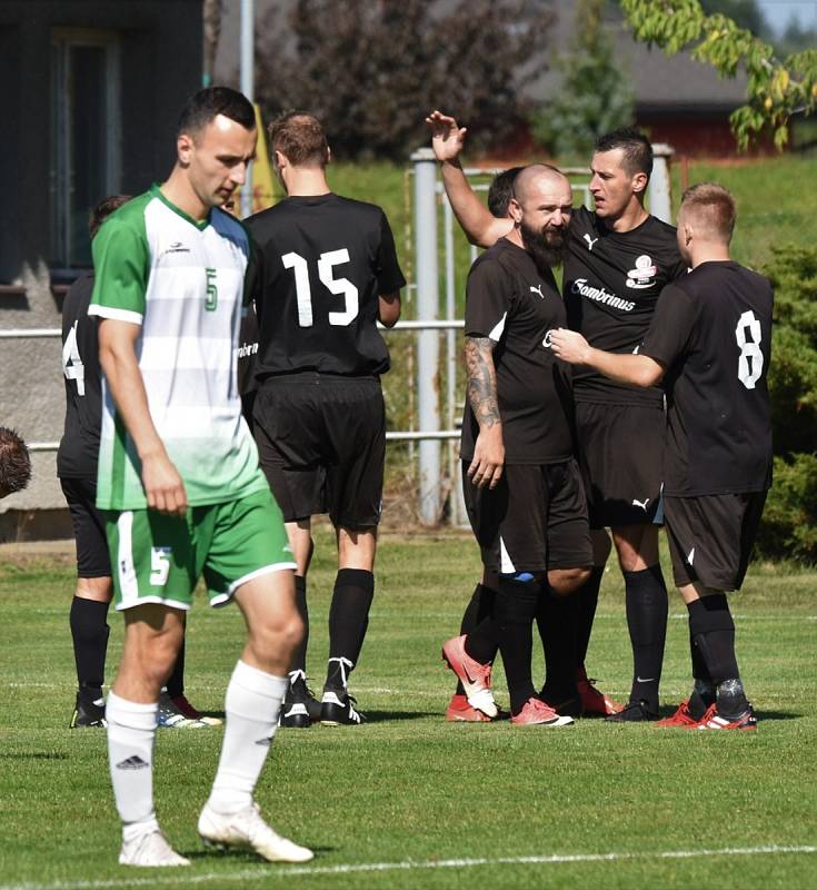 Fotbalová B třída: Střelské Hoštice - Cehnice 1:4.