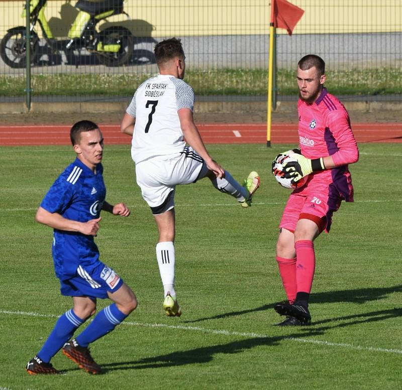 Fotbalová divize: Soběslav - Katovice 3:0 (2:0). Foto: Jan Škrle