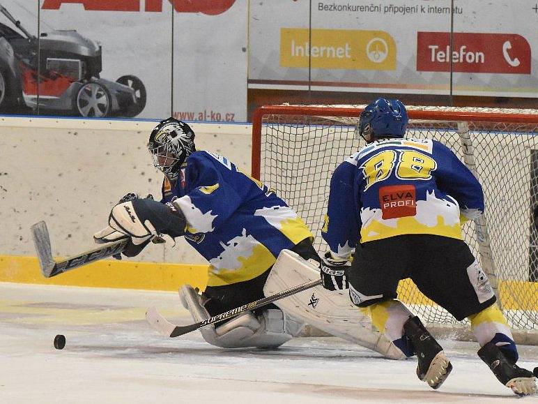 Základ postupu přes Veselí nad Lužnicí položila Radomyšl domácím vítězstvím 3:0. Postupuje do semifinále.