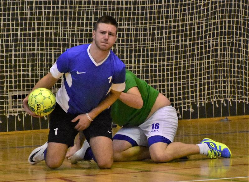 Vodňanská liga: Se-šlost - Sokolská louka 3:4.